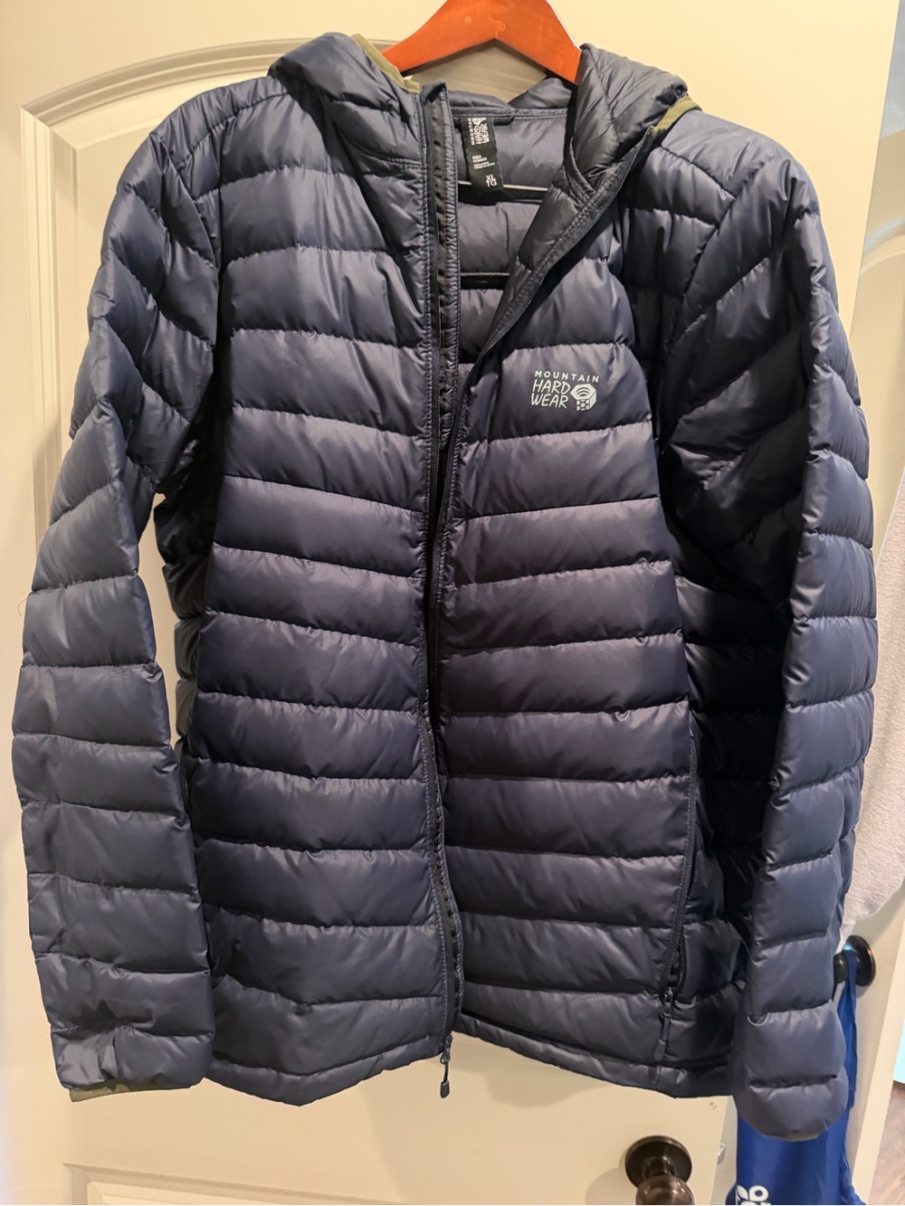 Mountain Hardwear Men's Navy Quilted Hooded Puffer